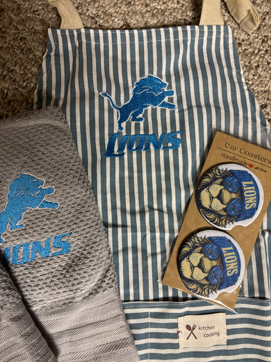 Detroit Lions Embroidered Striped Apron, Adjustable Neck Strap, Ties in Back, Front Pocket
