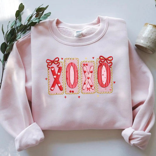 XOXO CUSTOM EMBROIDERED CREWNECK SWEATSHIRTS S-5XL ADULT