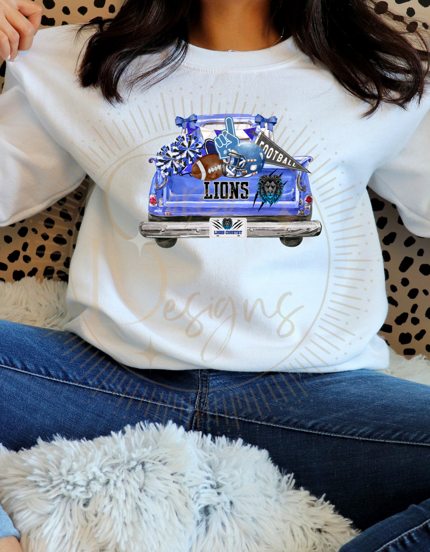 Lions Football Vintage Truck Crewneck Sweatshirt Sizes S-5XL